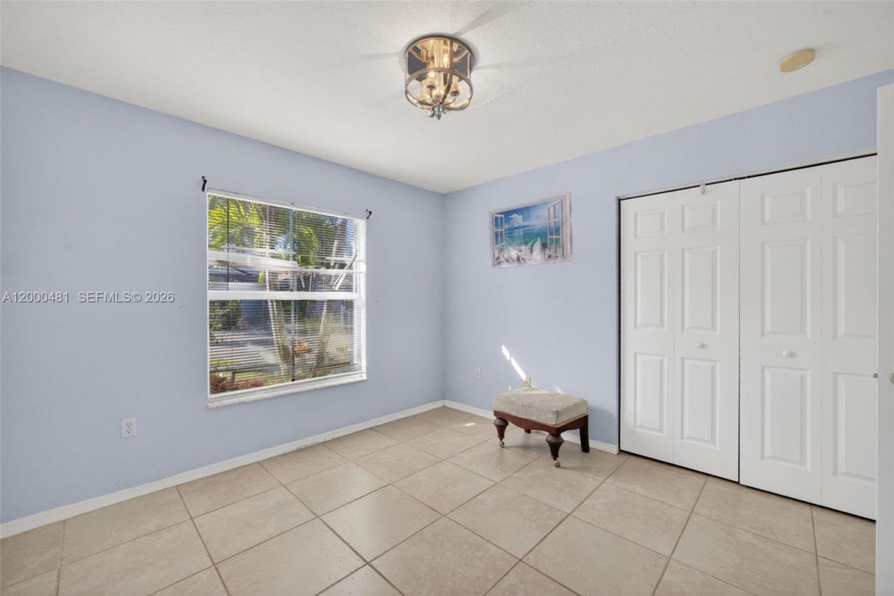 2073 SE 13th St , Homestead, FL 33035 Photo