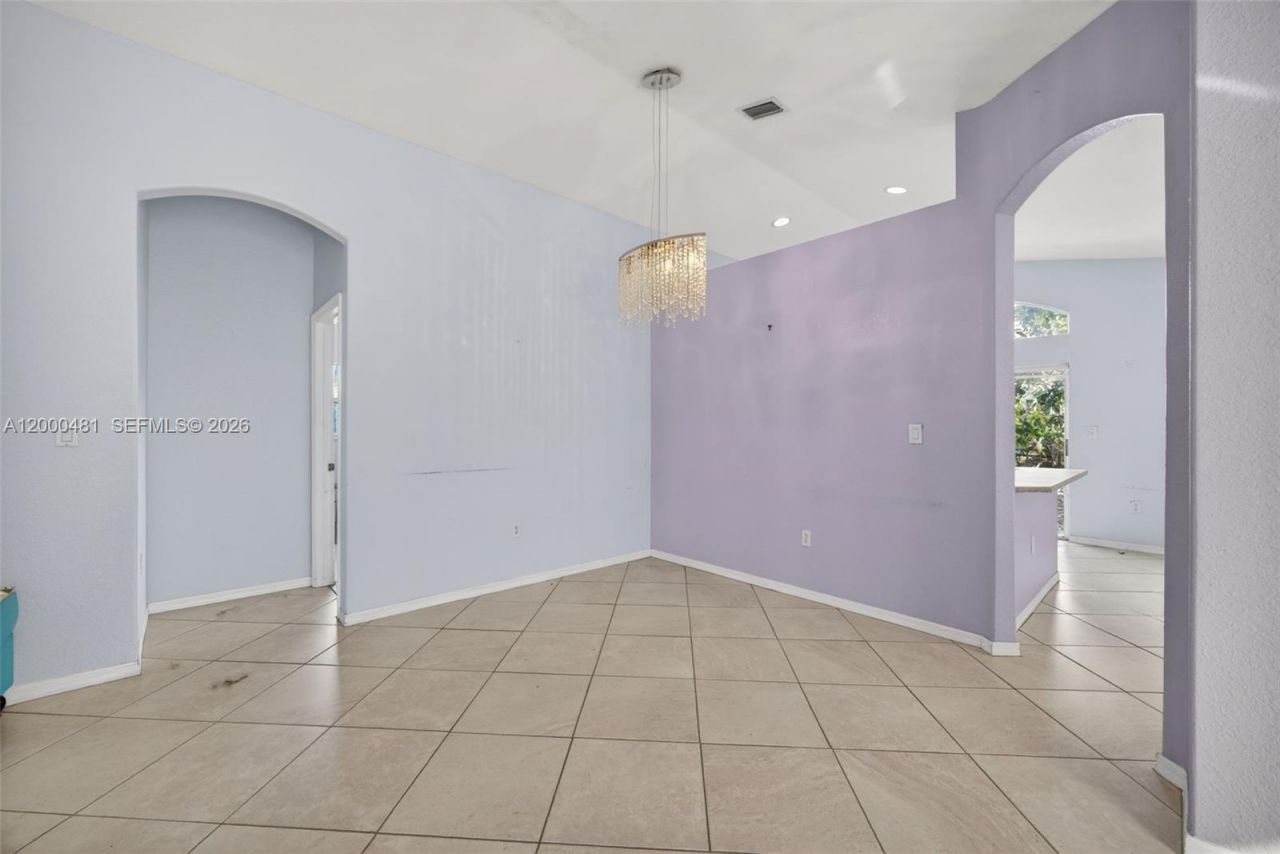 2073 SE 13th St , Homestead, FL 33035 Photo