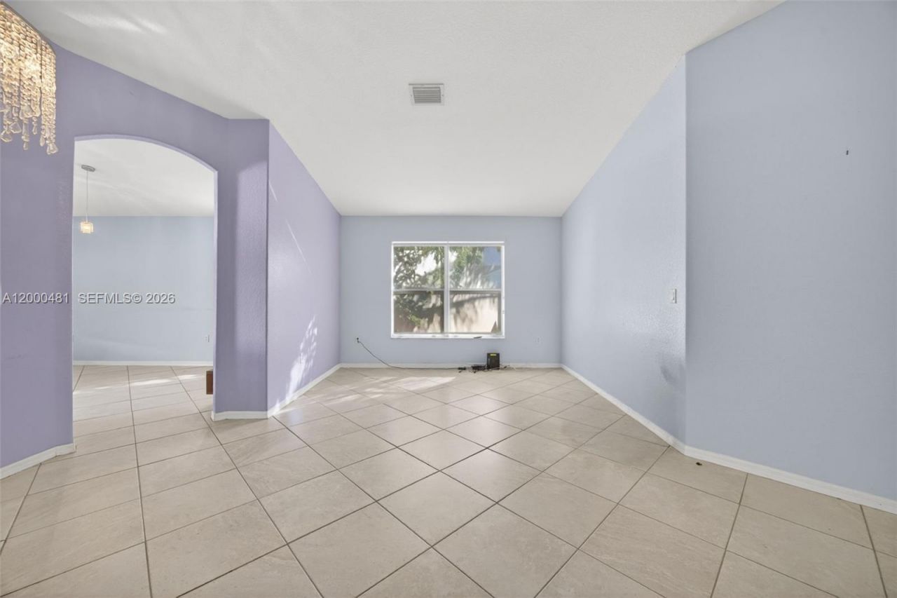 2073 SE 13th St , Homestead, FL 33035 Photo