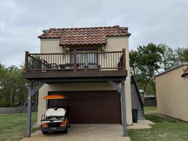 447300 Grottos Loop , Unit 301, Vinita, OK 74301