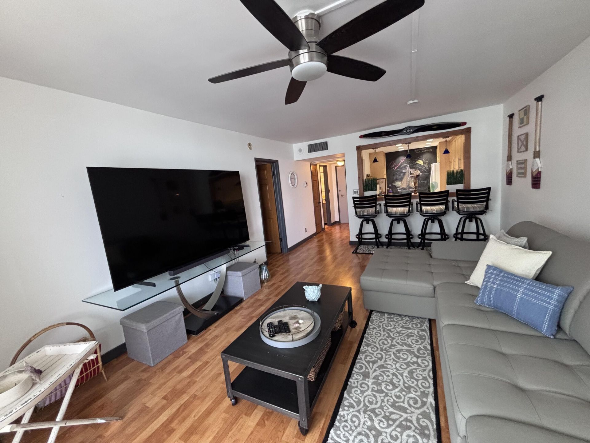 336 N Birch Road, Unit 8d, Fort Lauderdale, FL 33304 Photo