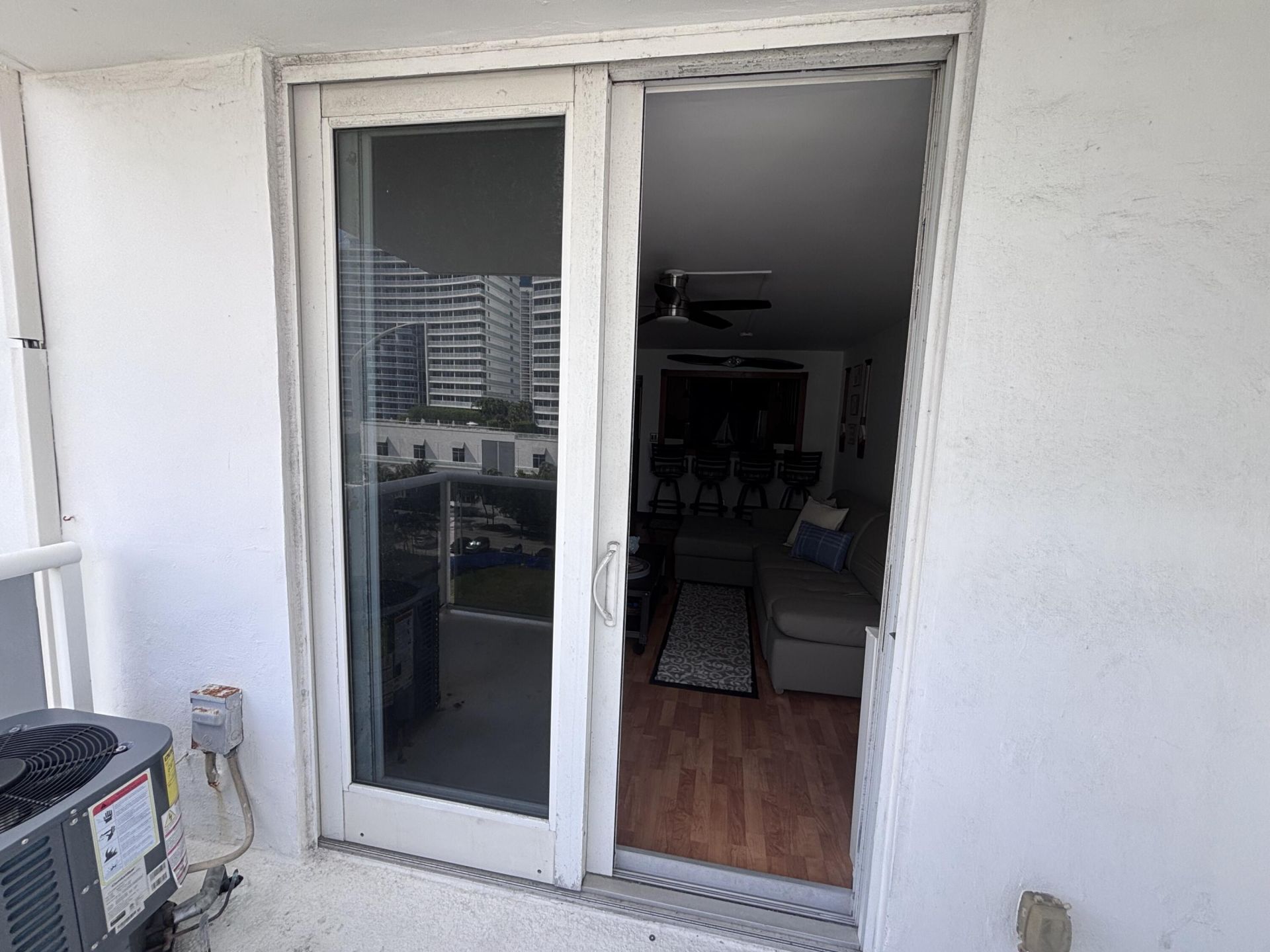 336 N Birch Road, Unit 8d, Fort Lauderdale, FL 33304 Photo