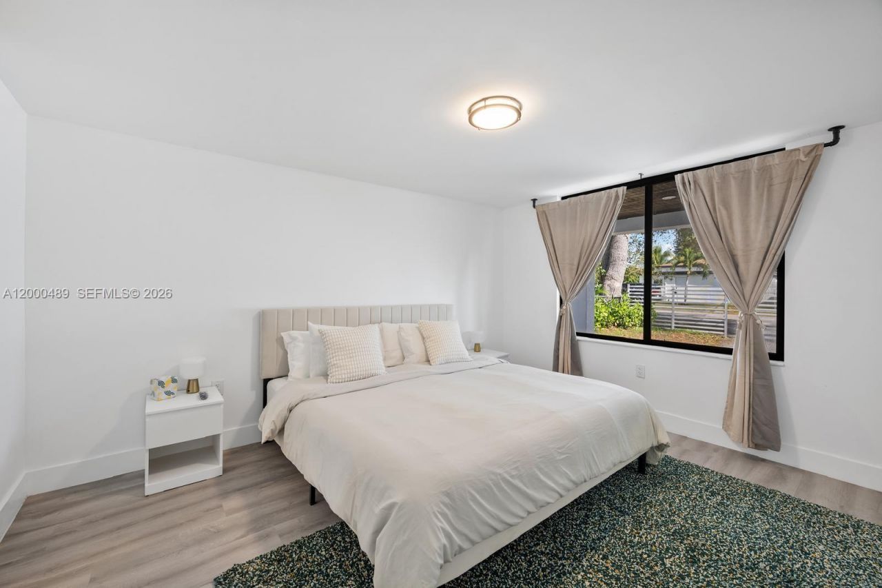 11730 NW 3rd Ave, Miami, FL 33168 Photo