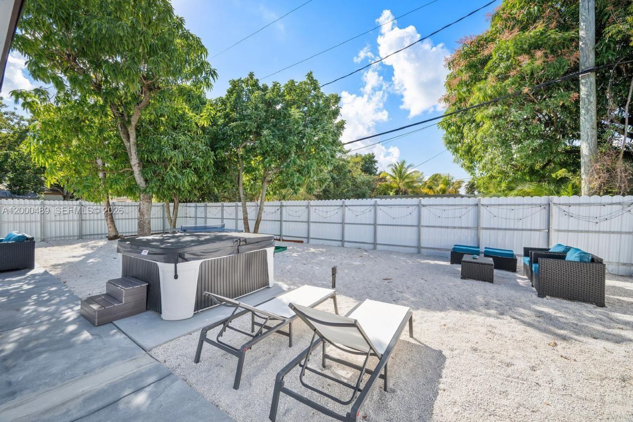 11730 NW 3rd Ave, Miami, FL 33168 Photo