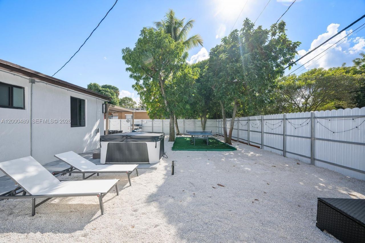 11730 NW 3rd Ave, Miami, FL 33168 Photo