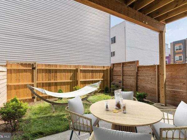 321 W BERKS STREET, Unit 1, PHILADELPHIA, PA 19122