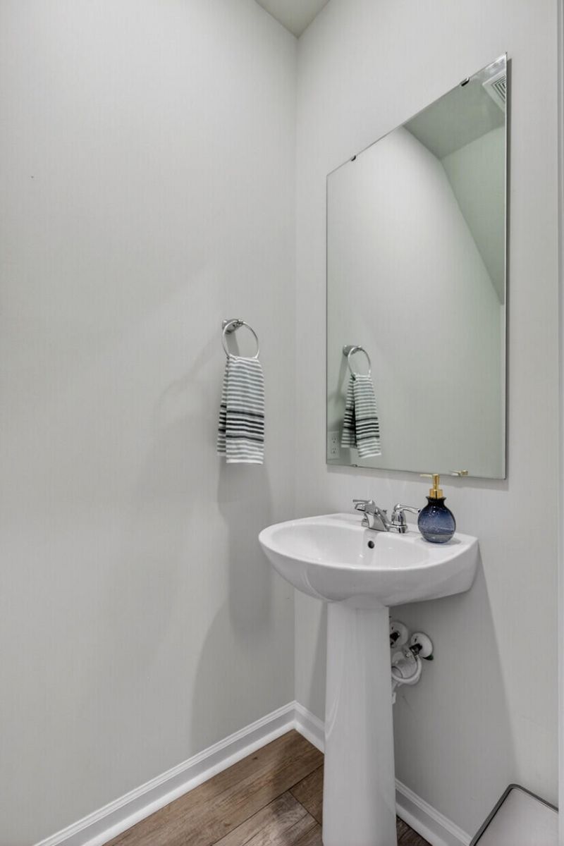 123 Vistawood Drive Photo 12