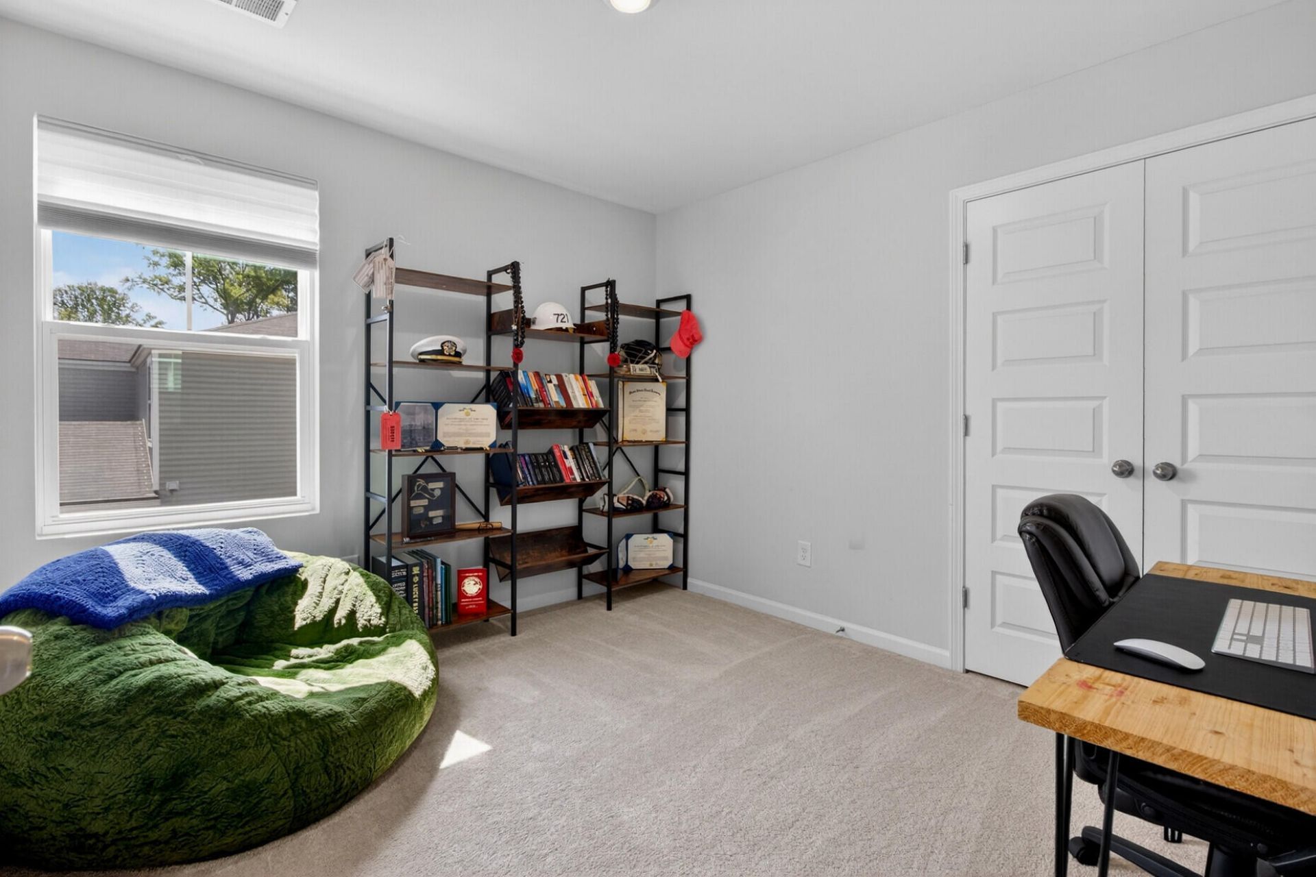 123 Vistawood Drive Photo 24