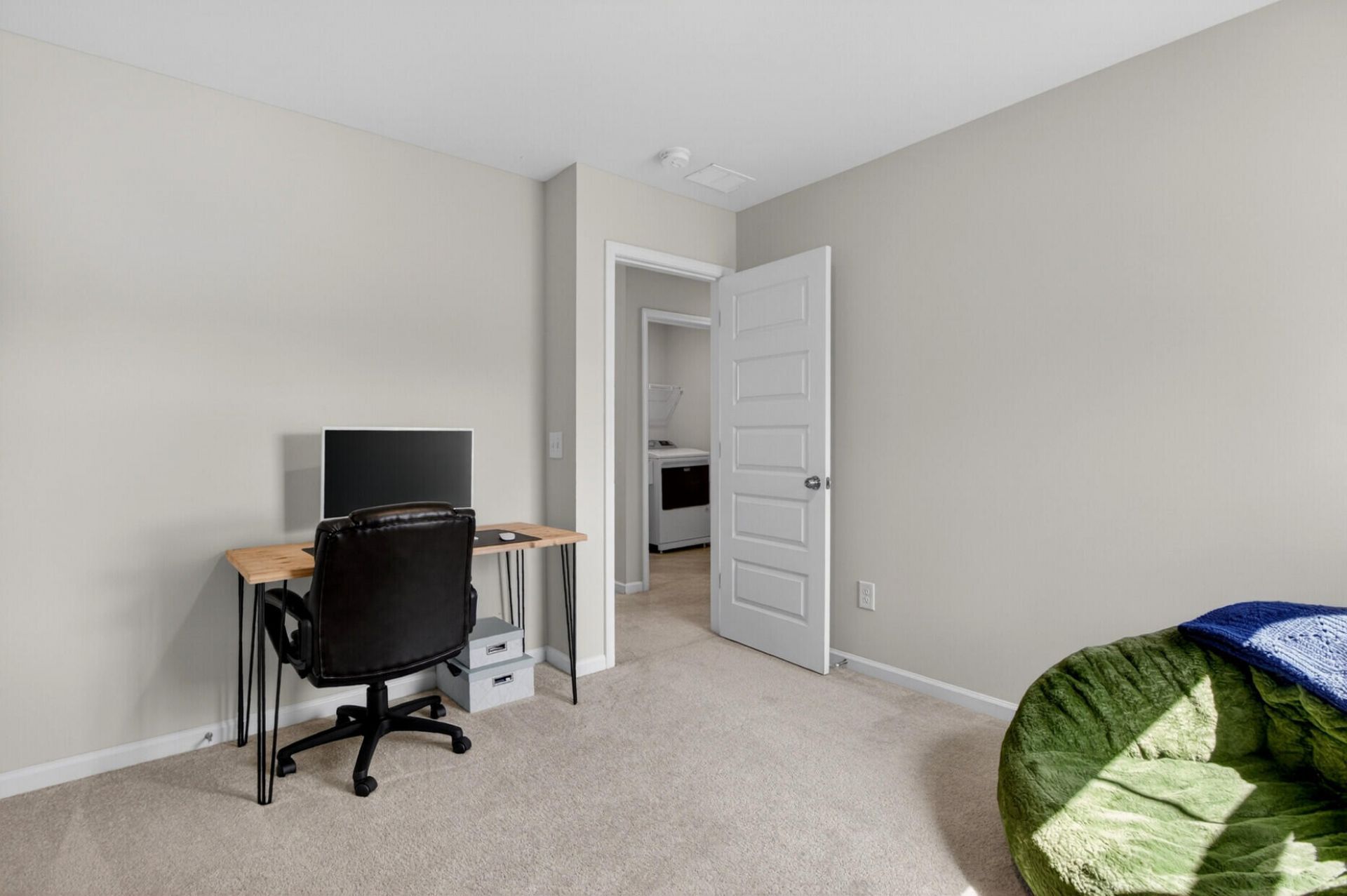 123 Vistawood Drive Photo 25