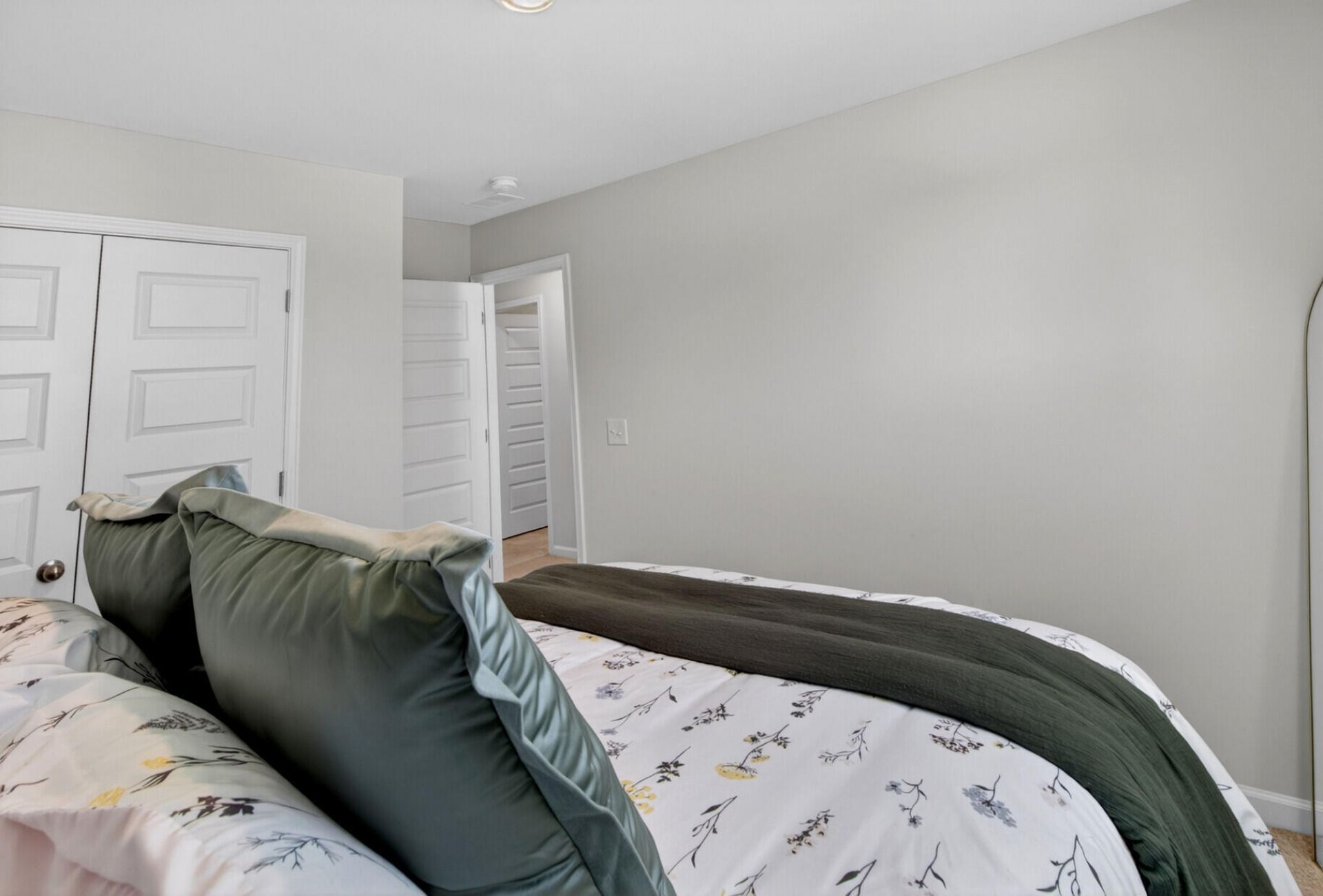 123 Vistawood Drive Photo 29