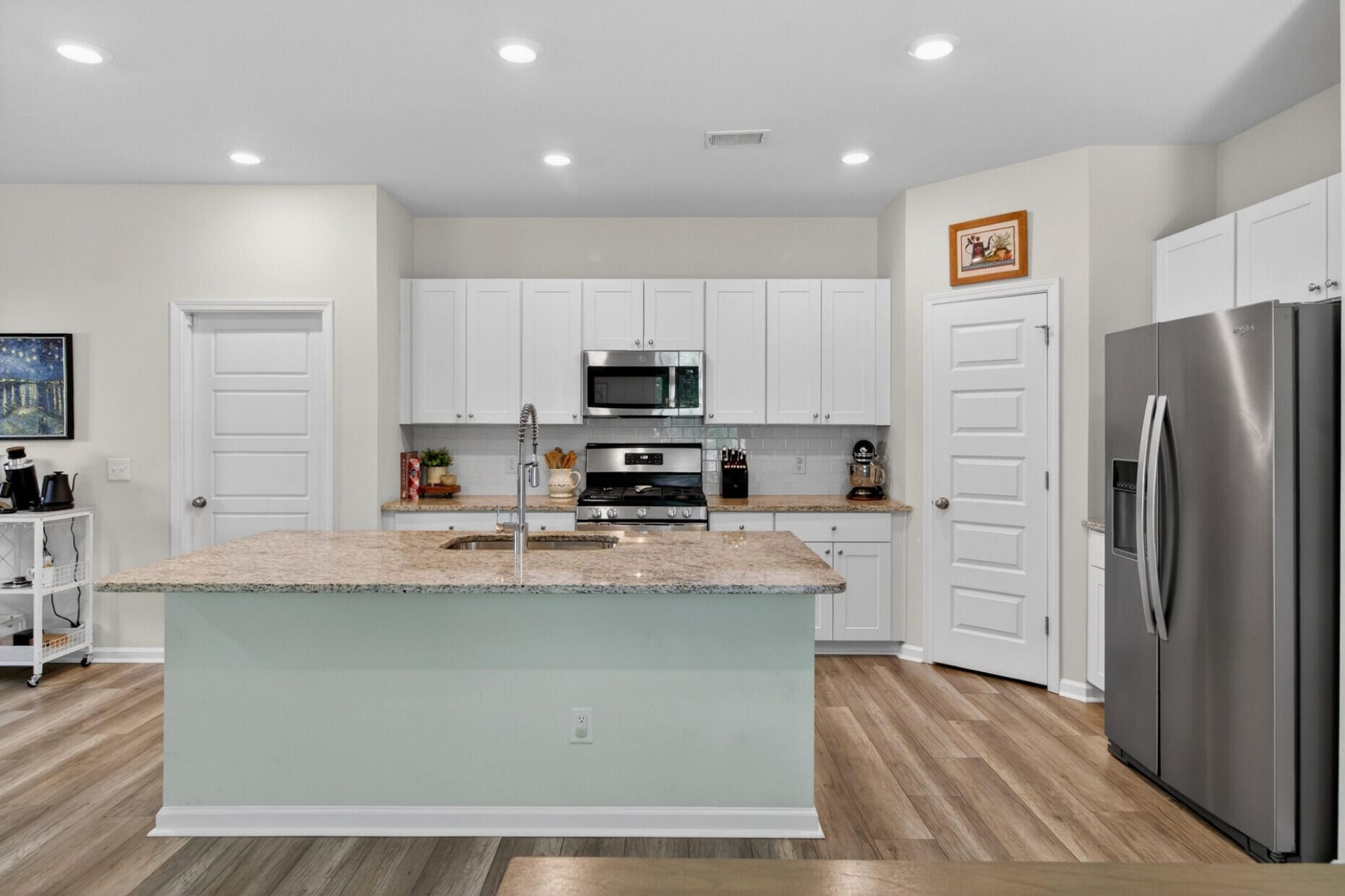 123 Vistawood Drive Photo 6