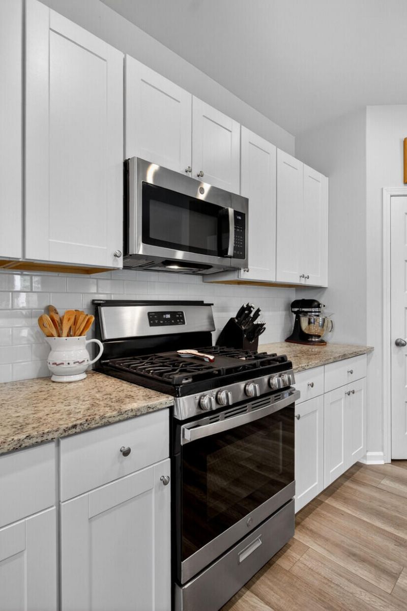 123 Vistawood Drive Photo 9