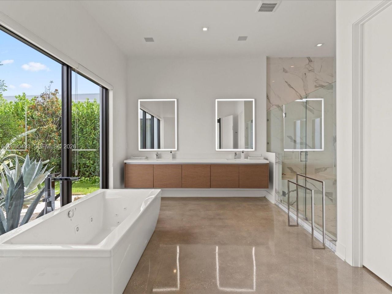 16650 Sunset Way, Unit 16650, Weston, FL 33326 Photo