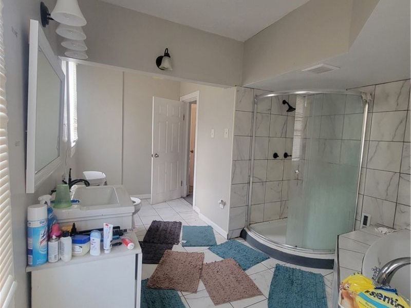 8118 Goodman Avenue, Cleveland, OH 44105 Photo 12