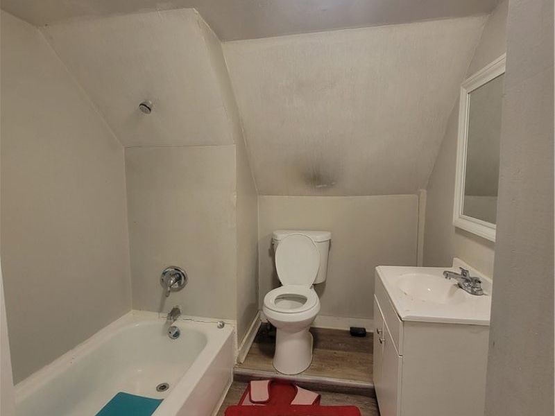 8118 Goodman Avenue, Cleveland, OH 44105 Photo 16