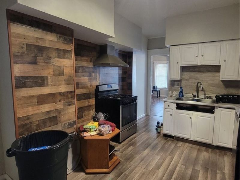 8118 Goodman Avenue, Cleveland, OH 44105 Photo 8