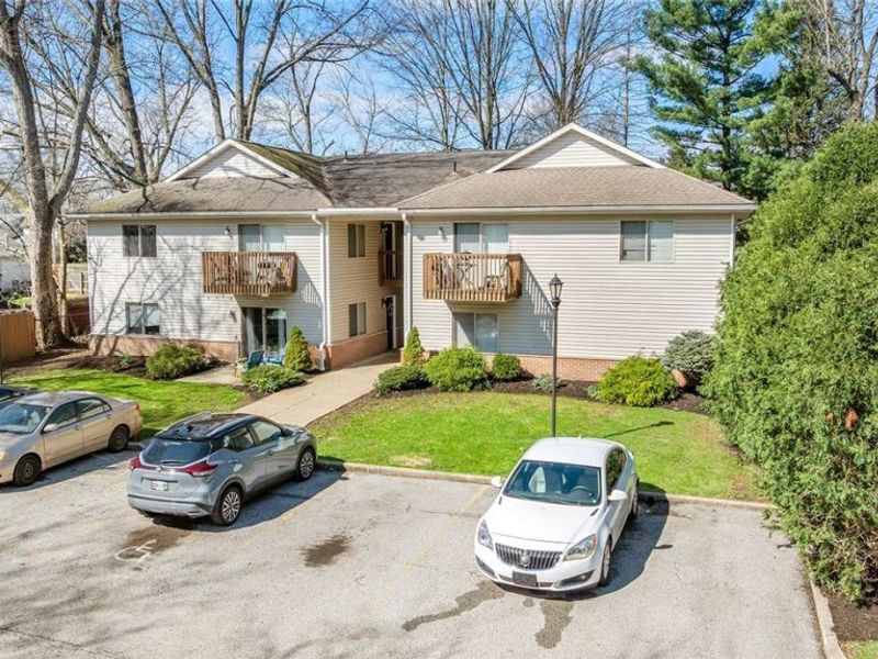 1825 5th Street, Cuyahoga Falls, OH 44221 Photo 2