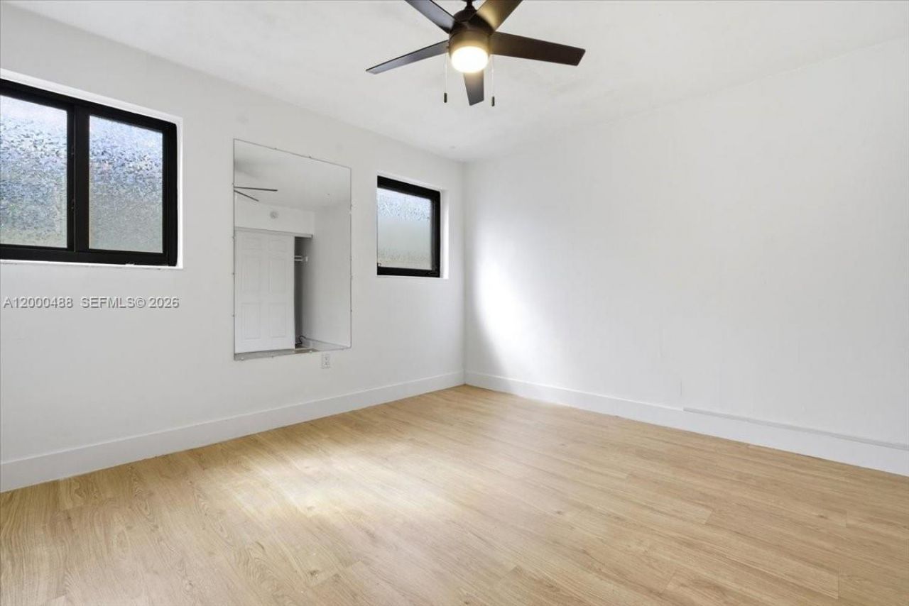 3522 SW 25th St, Unit 3522, Miami, FL 33133 Photo