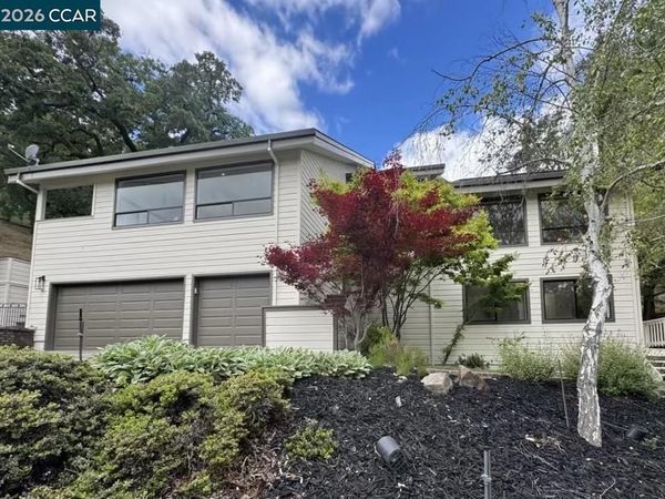 58 Saddle Rd., Walnut Creek, CA 94595