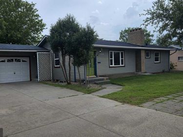 8530 Penn Avenue S, Bloomington, MN 55431