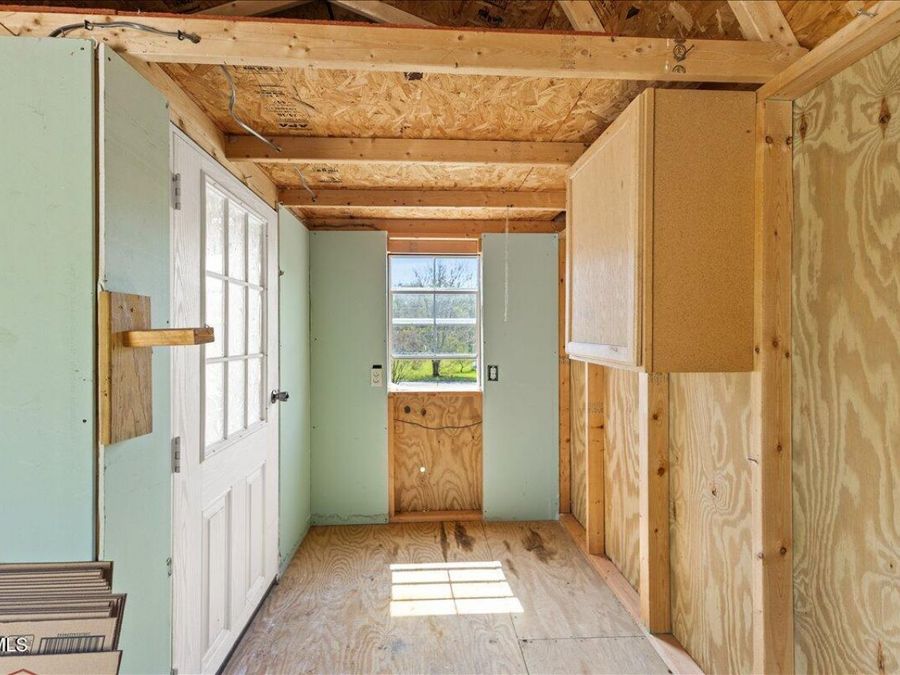 Property Image 43