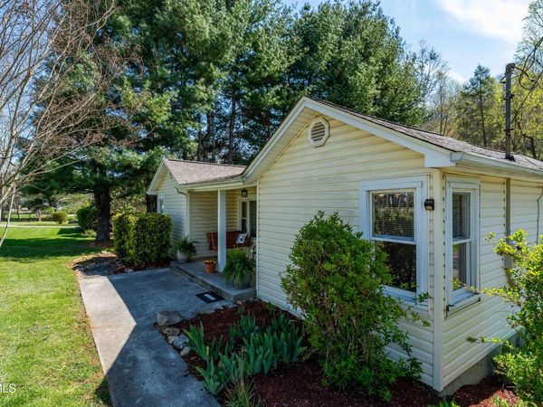 1676 Tn-91, Elizabethton, TN 37643