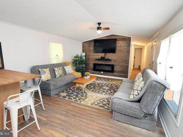 8956 OAKLAND SANG RUN ROAD, OAKLAND, MD 21550