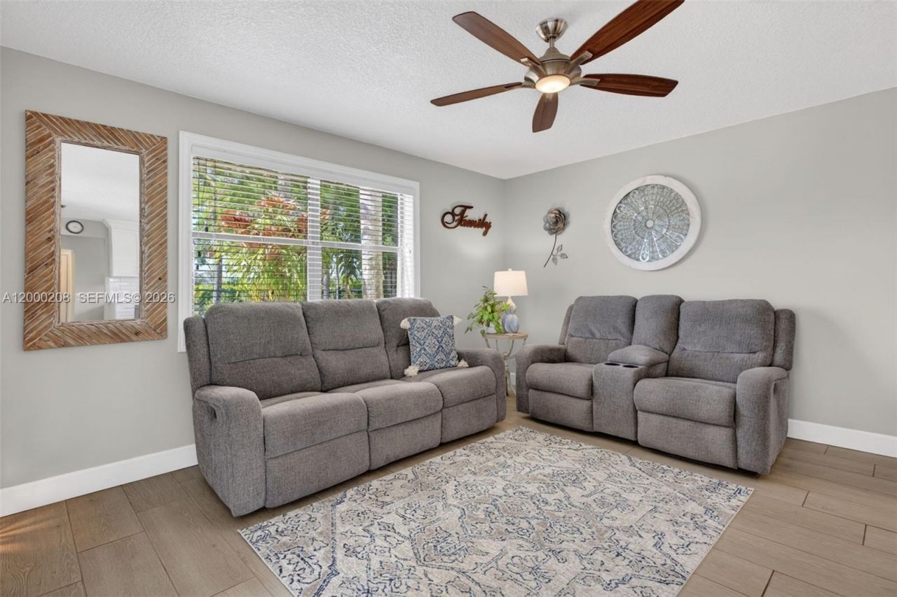 15620 Gauntlet Hall Mnr, Davie, FL 33331 Photo