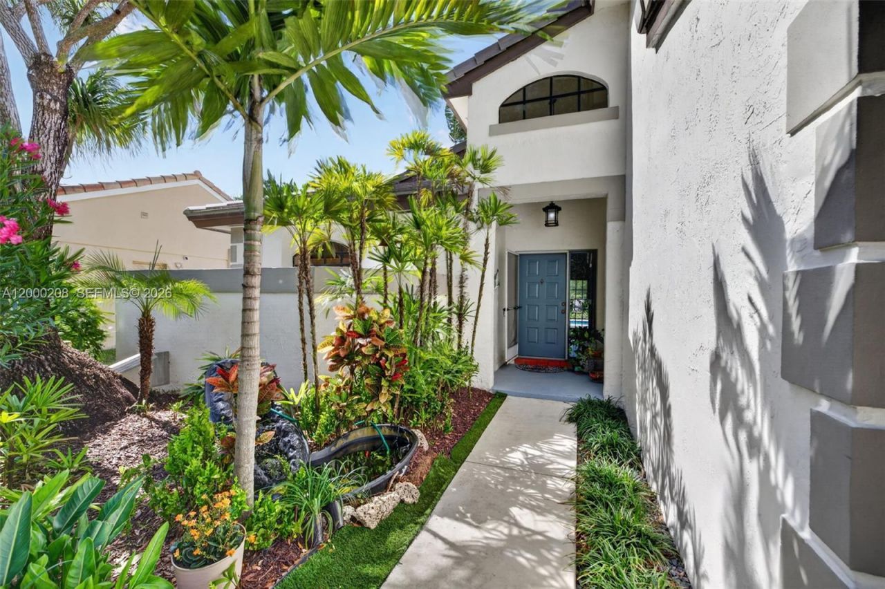 15620 Gauntlet Hall Mnr, Davie, FL 33331 Photo