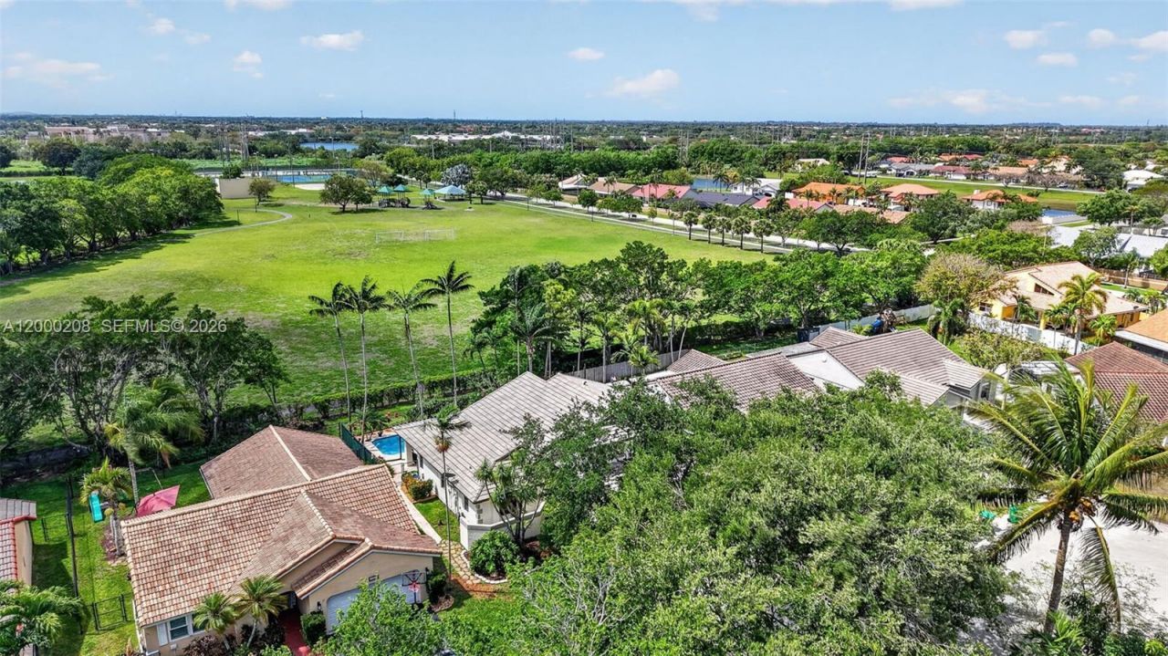 15620 Gauntlet Hall Mnr, Davie, FL 33331 Photo