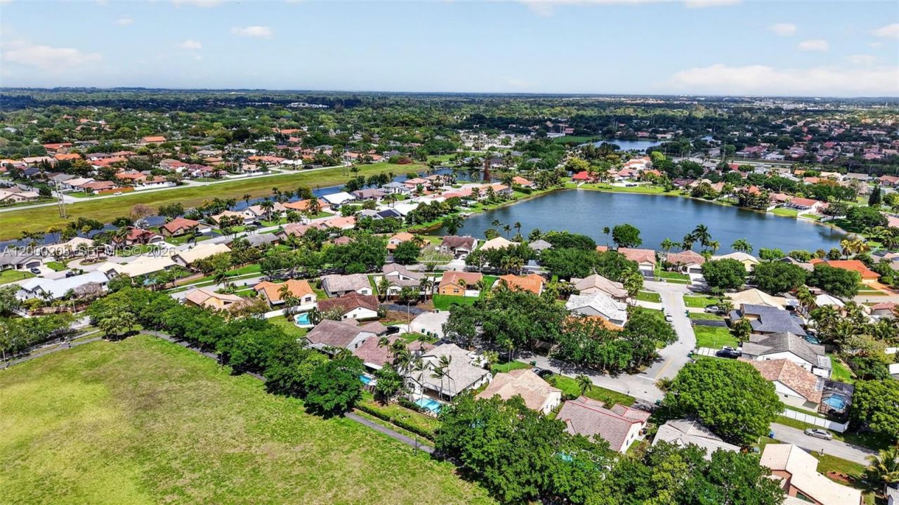 15620 Gauntlet Hall Mnr, Davie, FL 33331 Photo