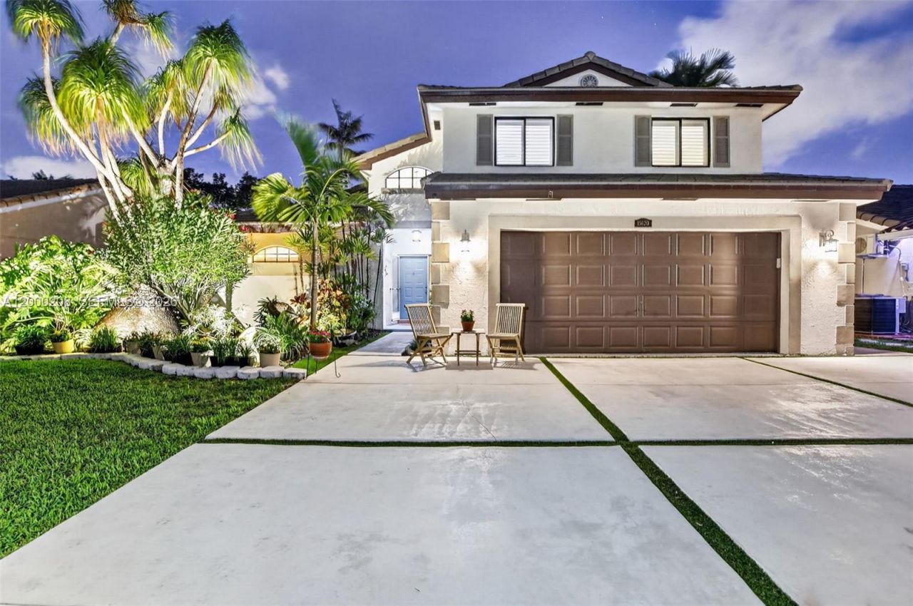 15620 Gauntlet Hall Mnr, Davie, FL 33331 Photo