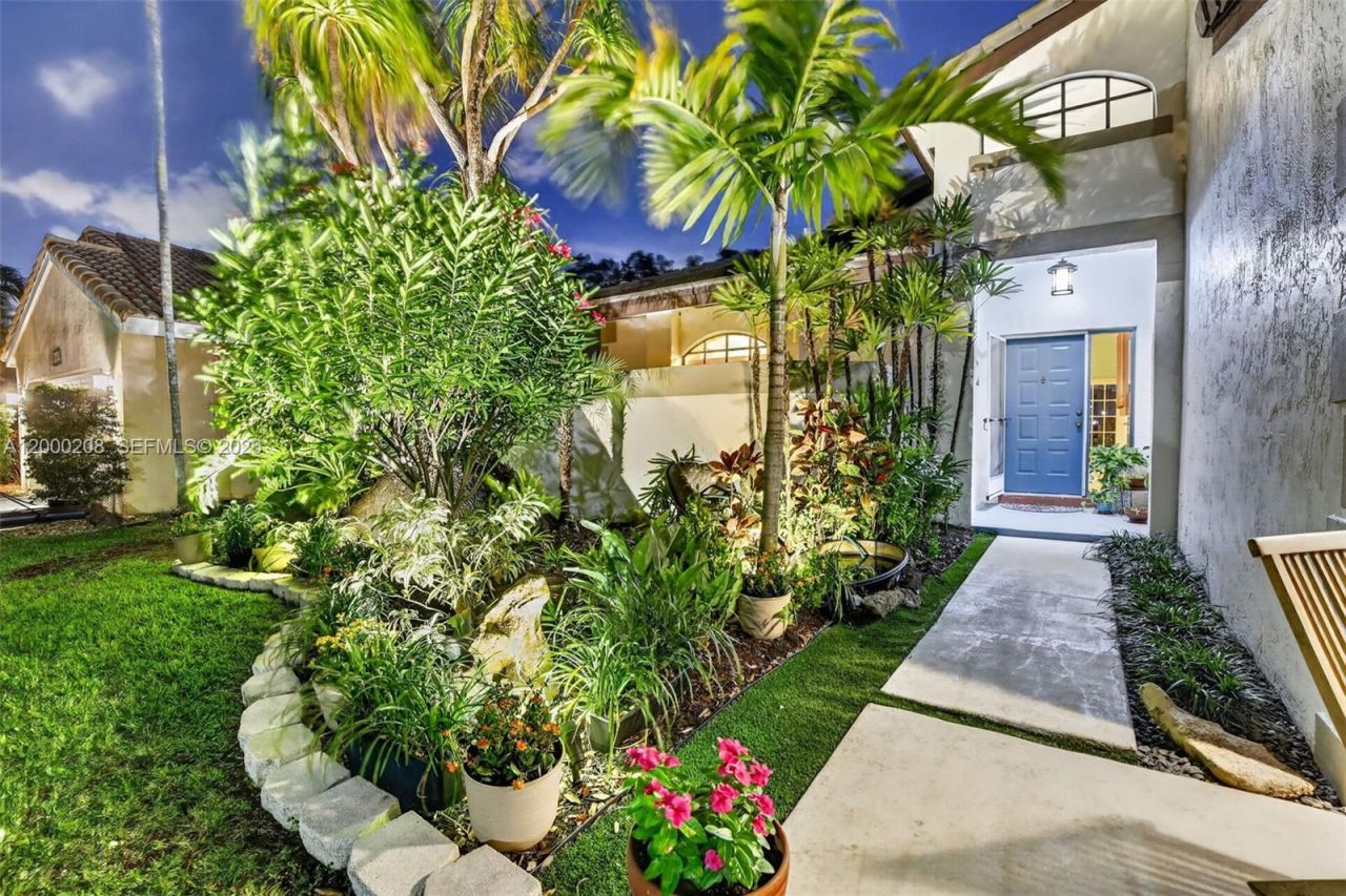 15620 Gauntlet Hall Mnr, Davie, FL 33331 Photo