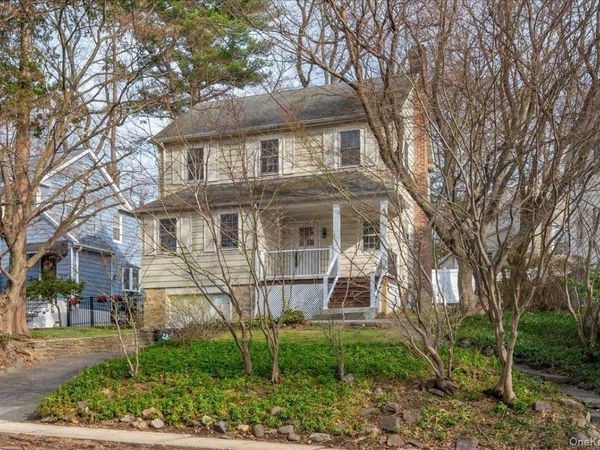 28 Cross Street , Bronxville, NY 10708