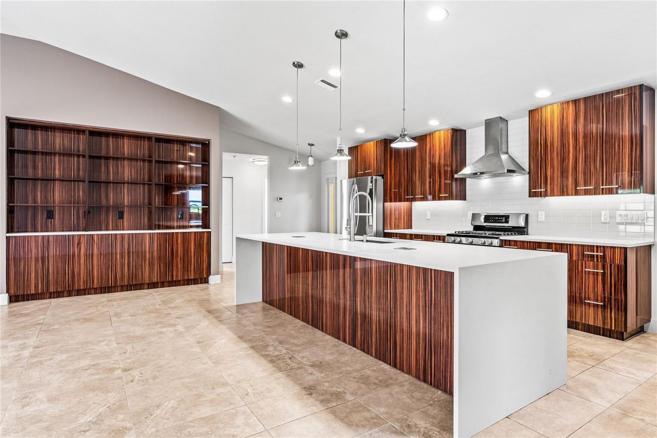 3454 Yonge Avenue , Unit 79, Sarasota, FL 34235 Photo