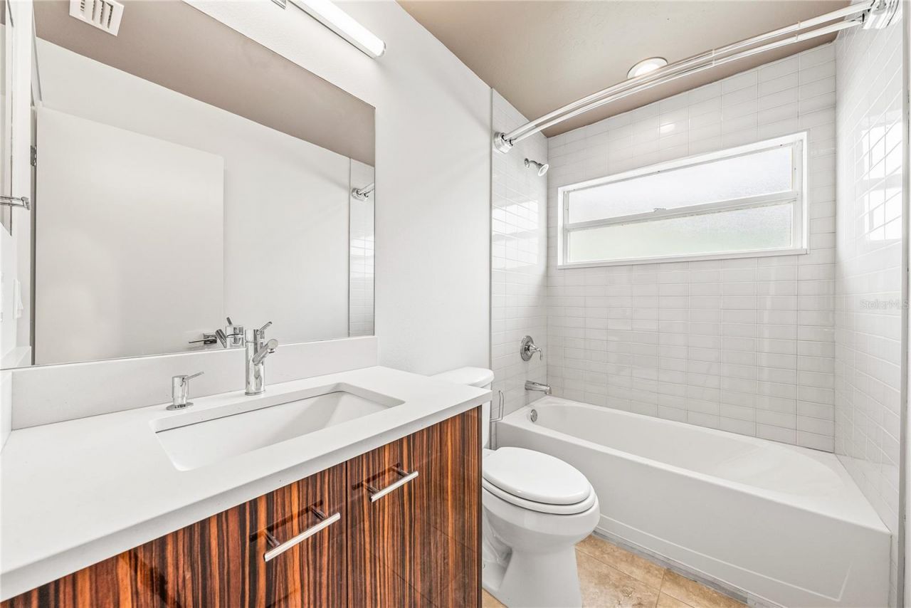 3454 Yonge Avenue , Unit 79, Sarasota, FL 34235 Photo