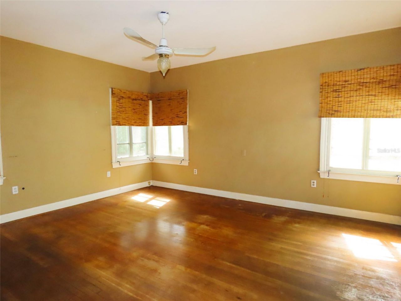 408 27th Street W, Bradenton, FL 34205 Photo