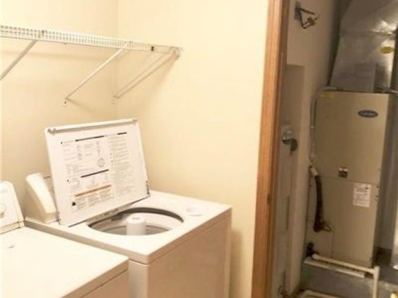 426 Oakwood, Wadsworth, OH 44281 Photo 10