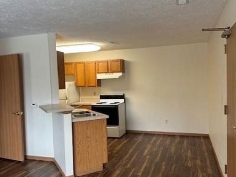 426 Oakwood, Wadsworth, OH 44281 Photo 12