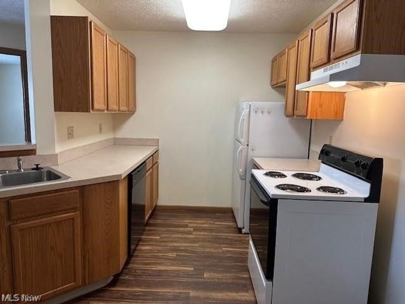 426 Oakwood, Wadsworth, OH 44281 Photo 14