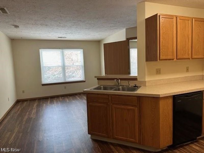 426 Oakwood, Wadsworth, OH 44281 Photo 16