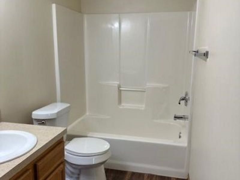 426 Oakwood, Wadsworth, OH 44281 Photo 18