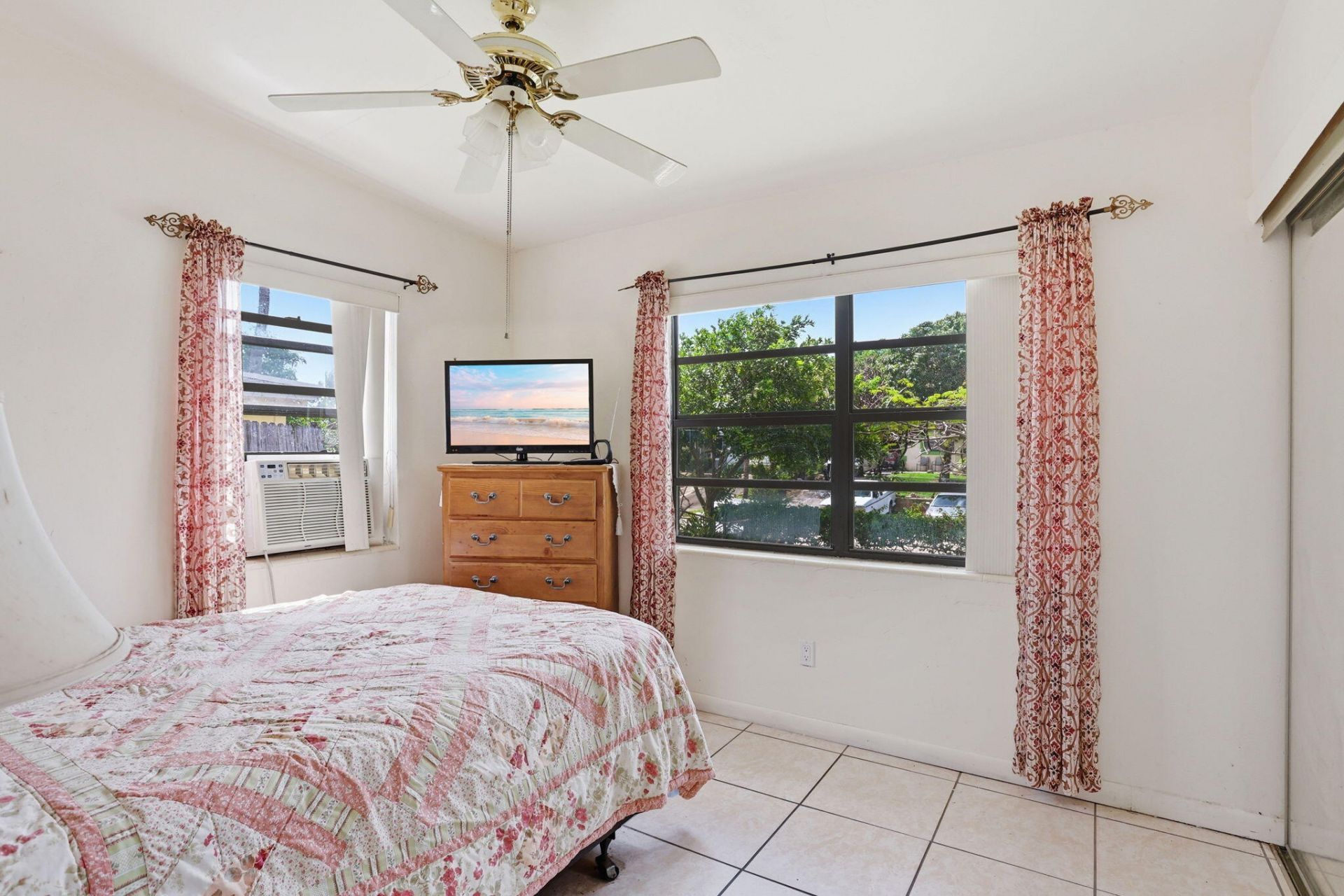 131 Ficus Tree Drive, Lantana, FL 33462 Photo