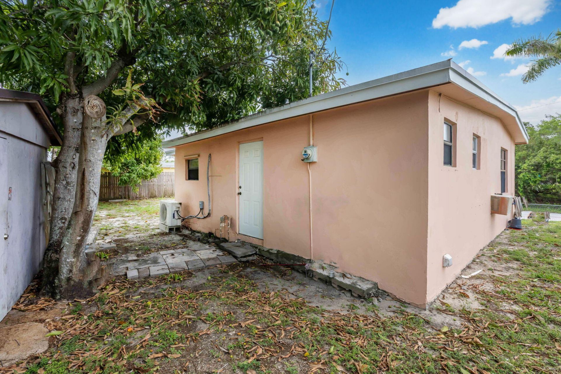 131 Ficus Tree Drive, Lantana, FL 33462 Photo