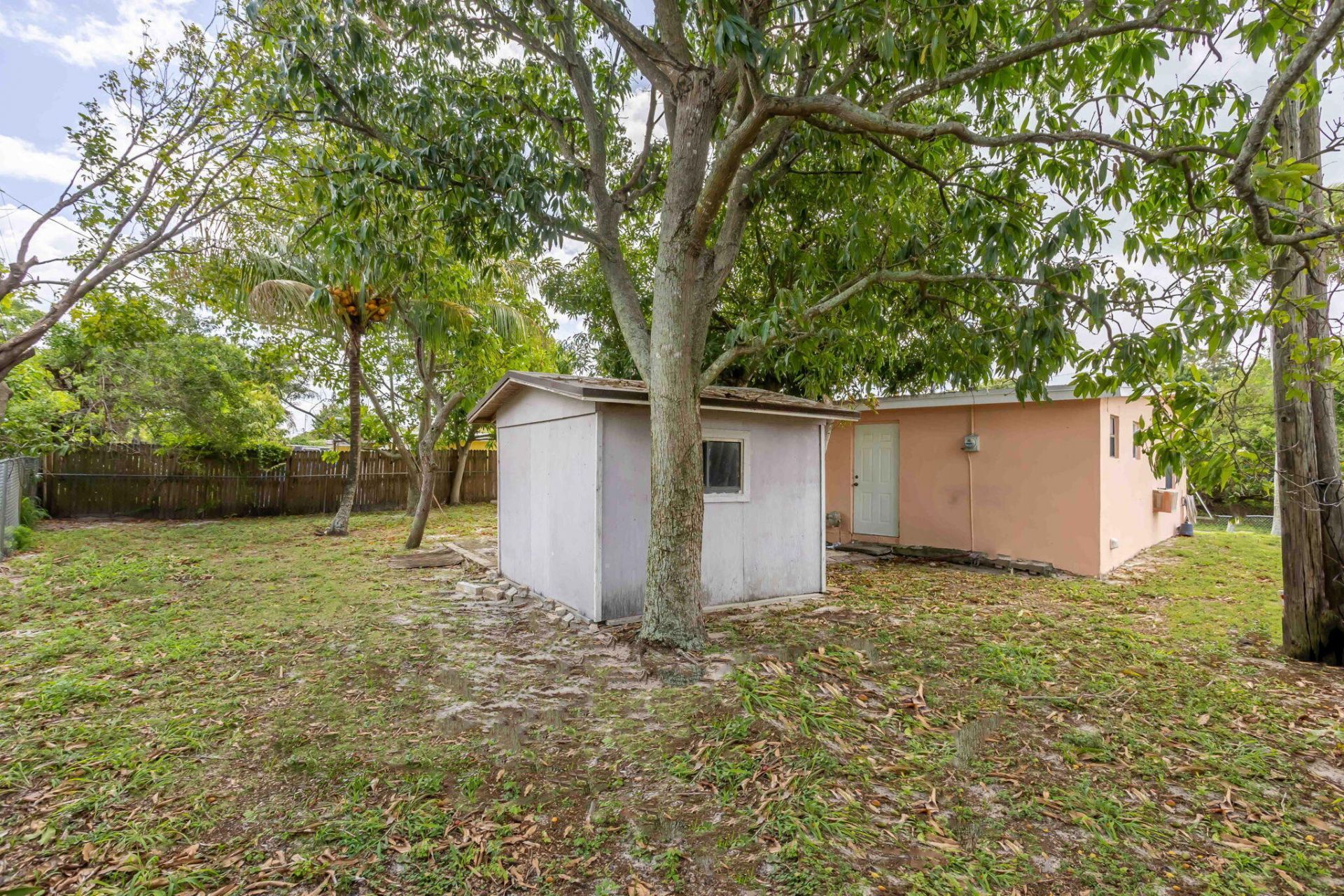 131 Ficus Tree Drive, Lantana, FL 33462 Photo