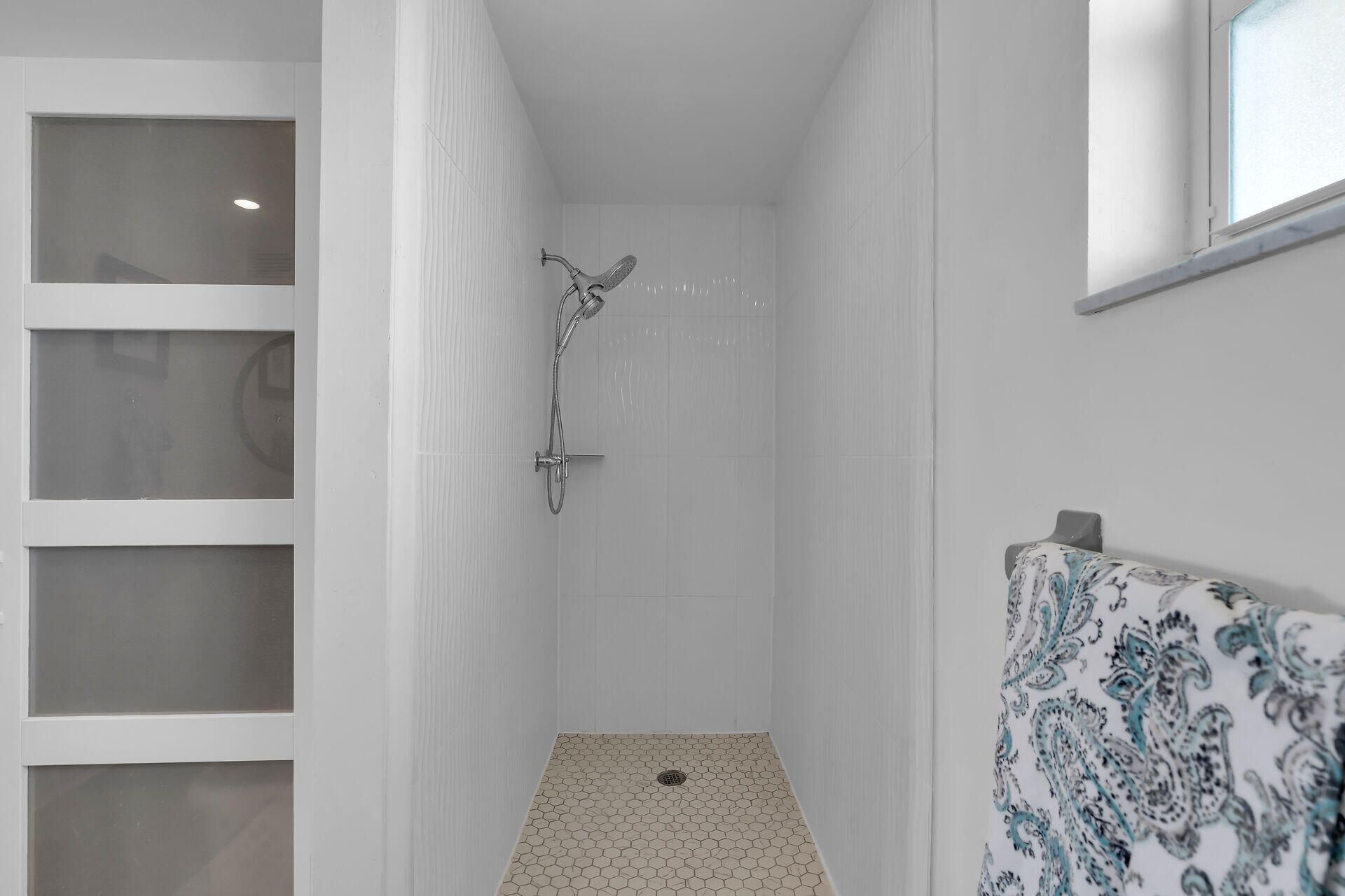 200 Wrenn Street, Unit 606, Tavernier, FL 33070 Photo