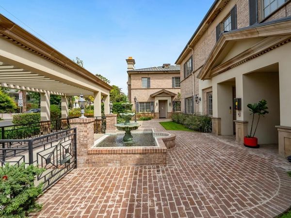 600 S Orange Grove Boulevard, Unit 5, Pasadena, CA 91105