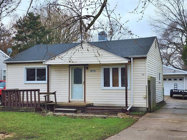 15334 Oldham Street, Taylor, MI 48180