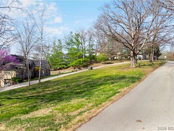 57 & 58 Robyn Court, Osage Beach, MO 65065