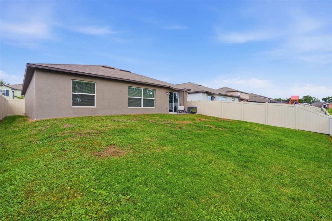 1681 Red Loop , Lakeland, FL 33801 Photo